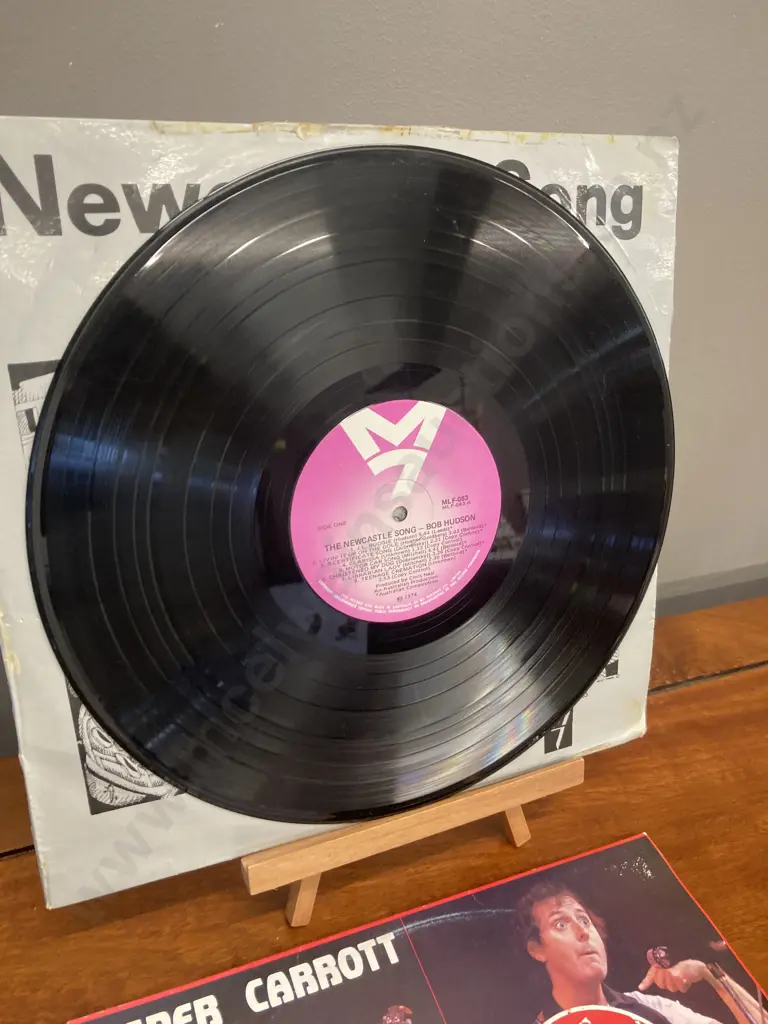 Bob Hudson - The Newcastle Song,1974 Australian LP. MLF-083 & Jasper Carrott Made In Australia 1980 L37516 Image 1++